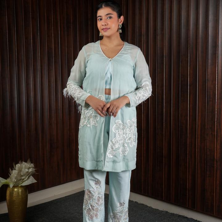 ICY CHARM INDO  WESTERN
