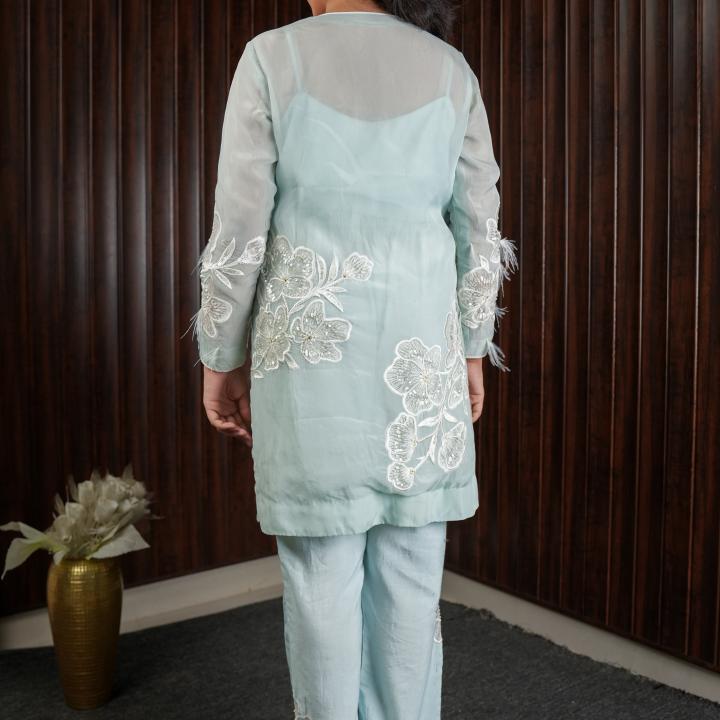 ICY CHARM INDO  WESTERN