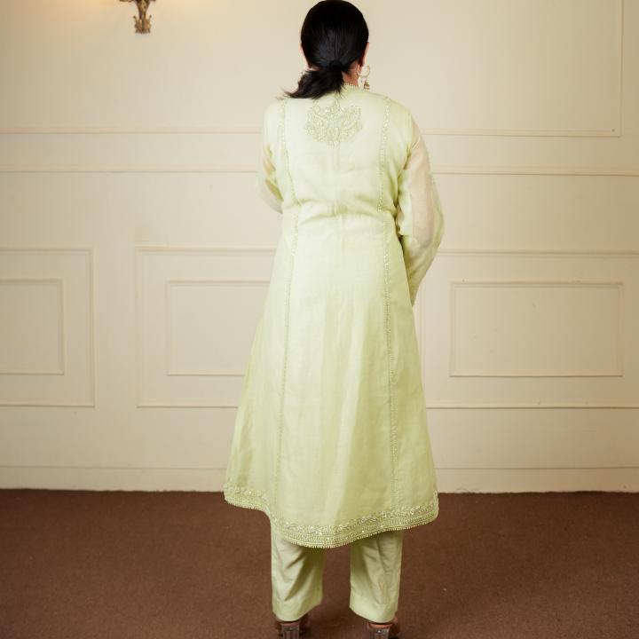 A LINE SUIT