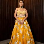 Sunburst Pixel Lahenga